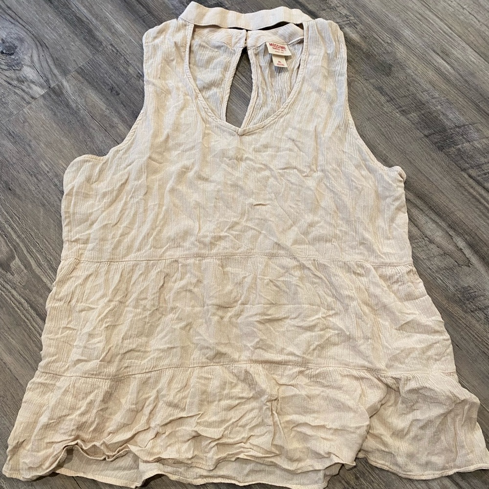 Mossimo XL ruffle tank with neck choker